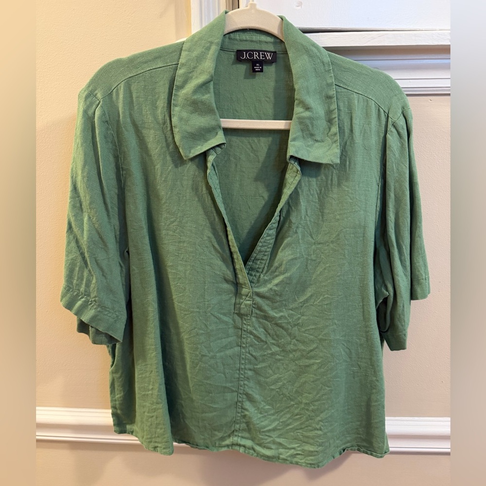 J. Crew Bungalow Popover Green Linen Split V-Neck Short Sleeve Top - Picture 2 of 6